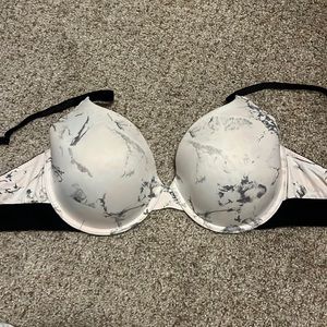 Marbled bra